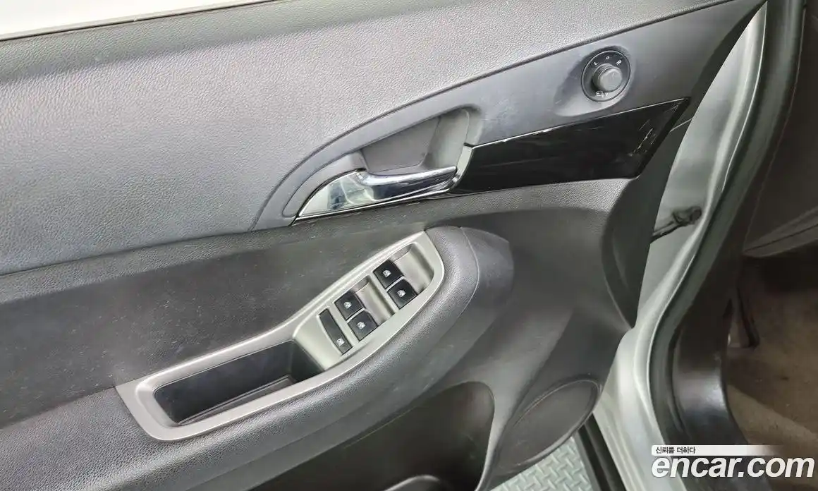 Chevrolet Orlando 2012 2.0 Автомат в Москве № 105731, фото 9