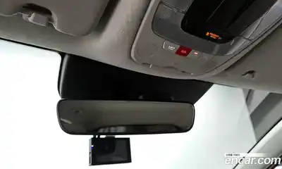 Kia Niro 2025 1.6 Автомат в Москве № 114861, миниатюра 9