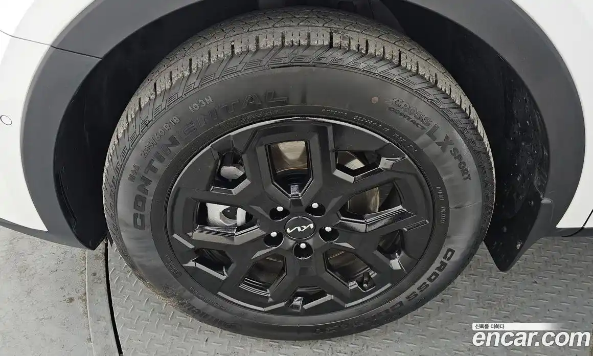 Kia Sorento 2024 1.6 Автомат в Москве № 120568, фото 2