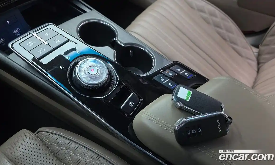 Kia K8 2022 2.5 Автомат в Москве № 120786, фото 9