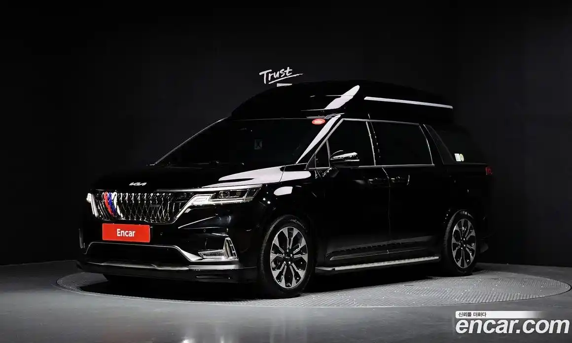 Kia Canival 2023 2.2 Автомат в Москве № 121009, фото 11