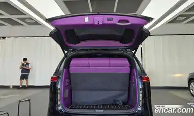 Kia Canival 2023 2.2 Автомат в Москве № 121009, миниатюра 12