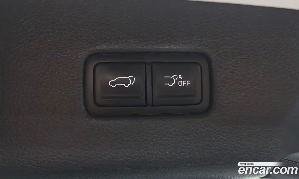 Kia Canival 2023 3.5 Автомат в Москве № 121435, фото 3