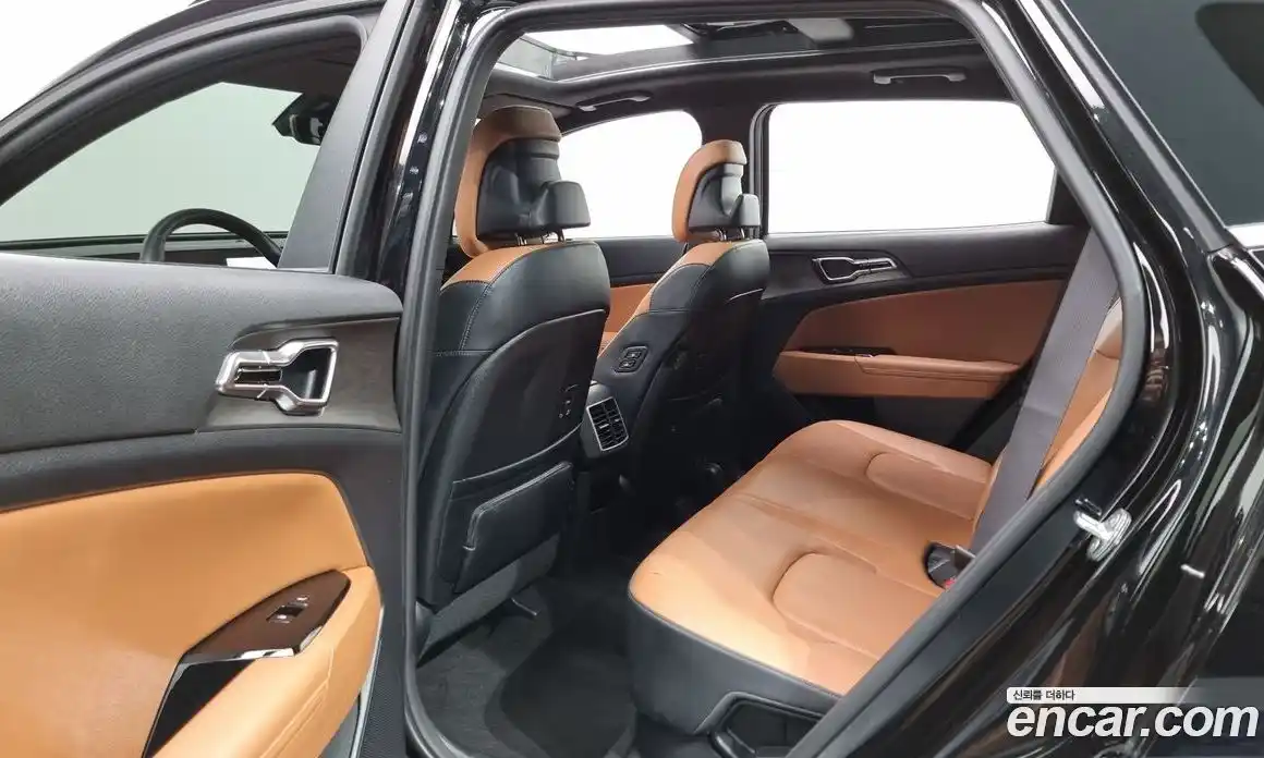 Kia Sportage 2023 1.6 Автомат в Москве № 121695, фото 12