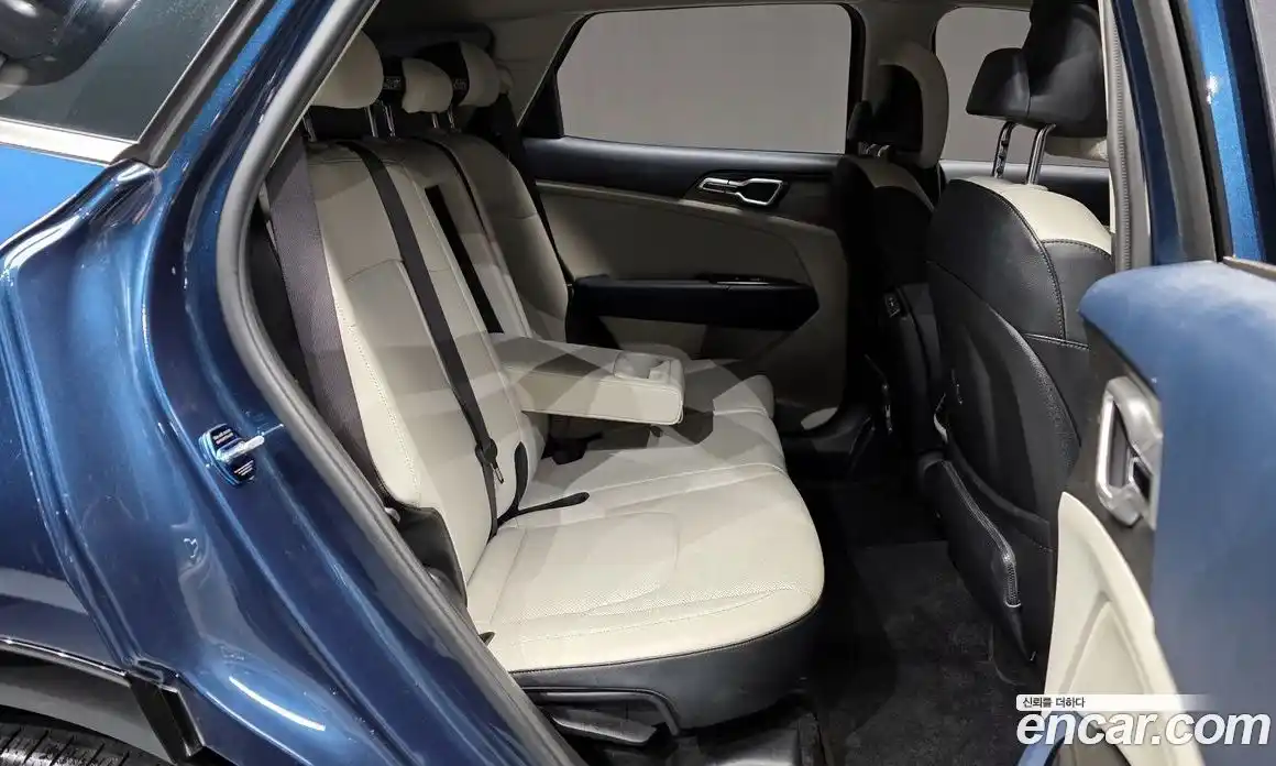 Kia Sportage 2022 1.6 Автомат в Москве № 121913, фото 17