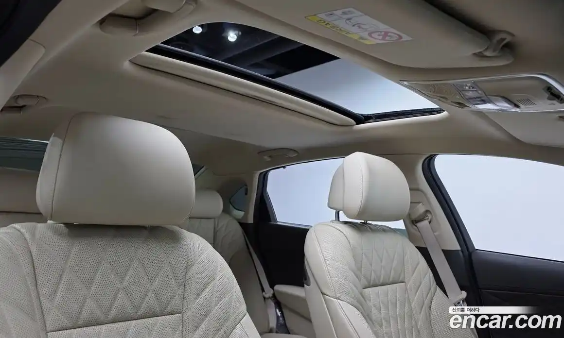 Kia K9 2022 3.8 Автомат в Москве № 121995, фото 17