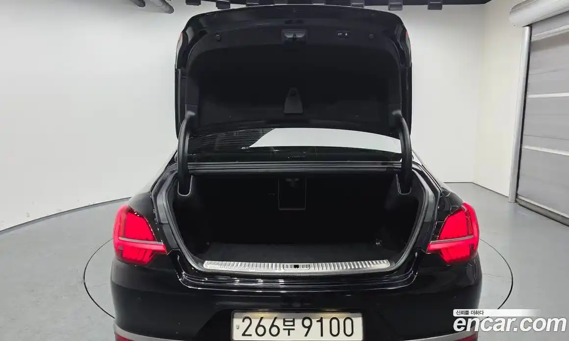 Kia K9 2022 3.8 Автомат в Москве № 121995, фото 20