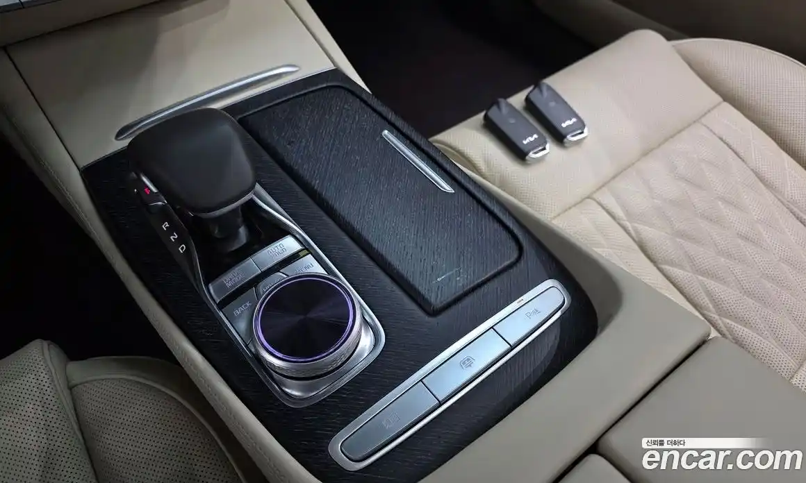 Kia K9 2022 3.8 Автомат в Москве № 121995, фото 9