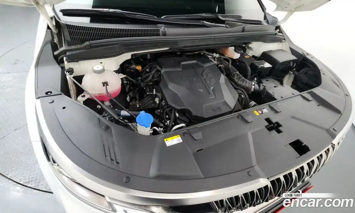 Kia Canival 2023 3.5 Автомат в Москве № 12240, фото 6