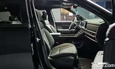 Hyundai Santa Fe 2024 2.5 Автомат в Москве № 124516, миниатюра 10