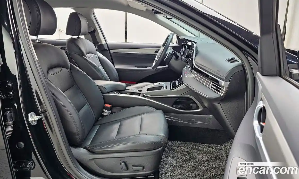 Hyundai Grandeur 2022 3.0 Автомат в Москве № 126242, фото 19