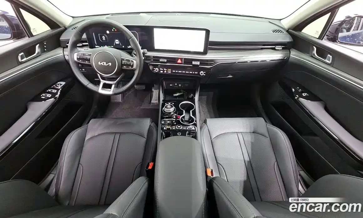 Kia K5 2025 2.0 Автомат в Москве № 127643, фото 9