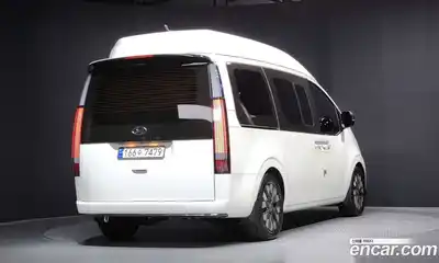 Hyundai Staria 2022 2.2 Автомат в Москве № 130035, миниатюра 2