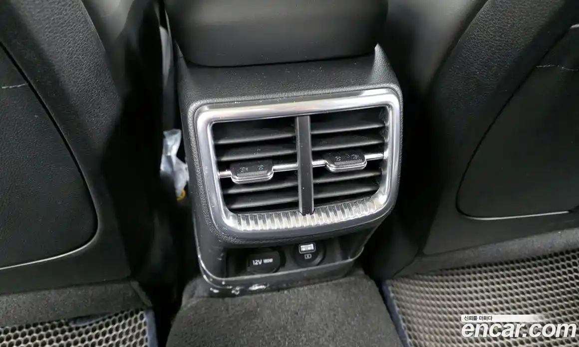 Kia K5 2023 2.0 Автомат в Москве № 131543, фото 2