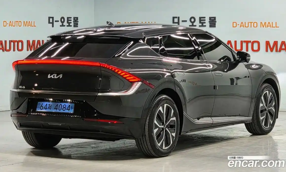 Kia EV6 2023 Автомат в Москве № 133028, фото 4