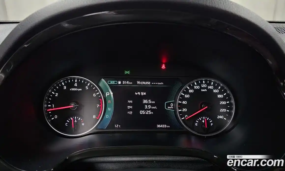 Kia Seltos 2023 1.6 Автомат в Москве № 133172, фото 11