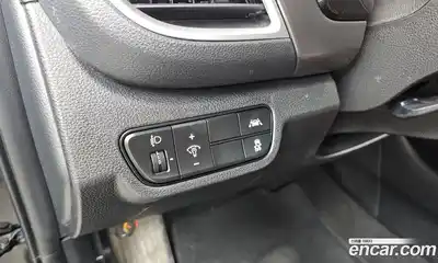 Kia Seltos 2023 1.6 Автомат в Москве № 133172, миниатюра 12