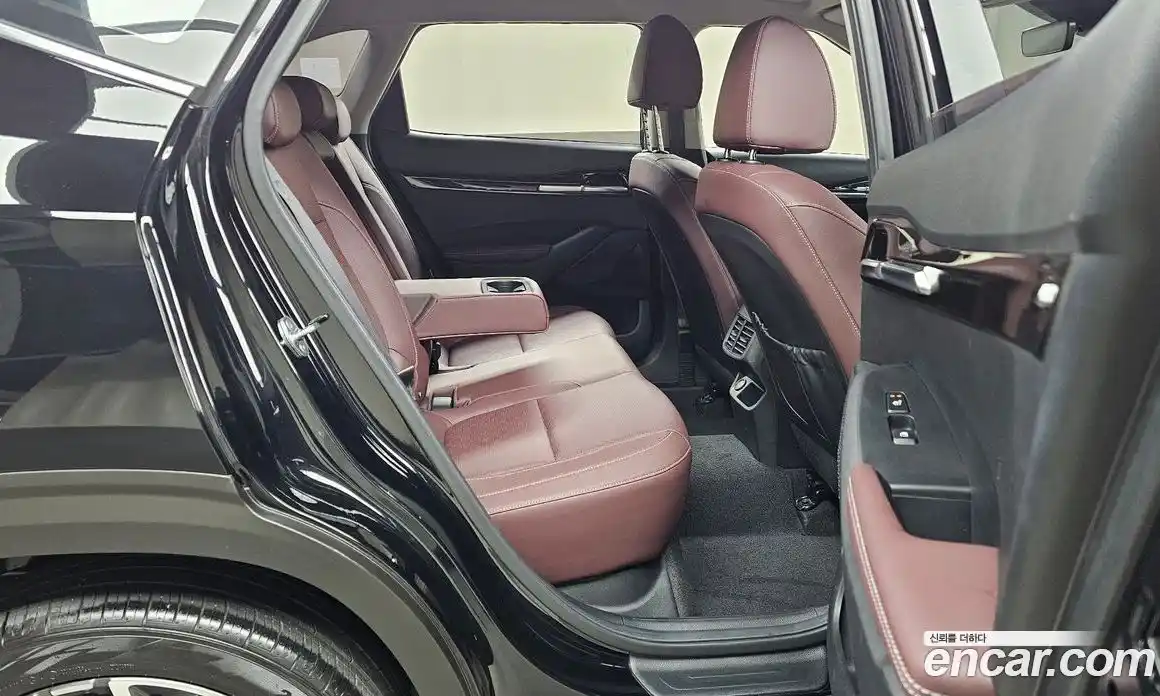 Kia Seltos 2023 1.6 Автомат в Москве № 133172, фото 15