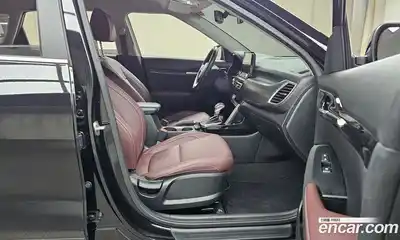 Kia Seltos 2023 1.6 Автомат в Москве № 133172, миниатюра 2