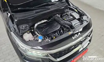 Kia Seltos 2023 1.6 Автомат в Москве № 133172, миниатюра 10