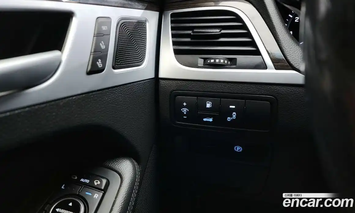 Genesis G80 2018 3.3 Автомат в Москве № 135457, фото 14