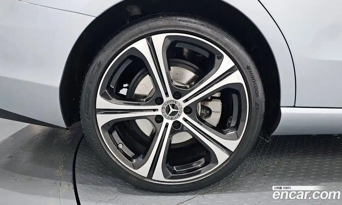 Mercedes-Benz C-Class 2023 2.0 Автомат в Москве № 136294, фото 5