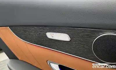 Mercedes-Benz GLC-Class 2021 2.0 Автомат в Москве № 140505, миниатюра 4