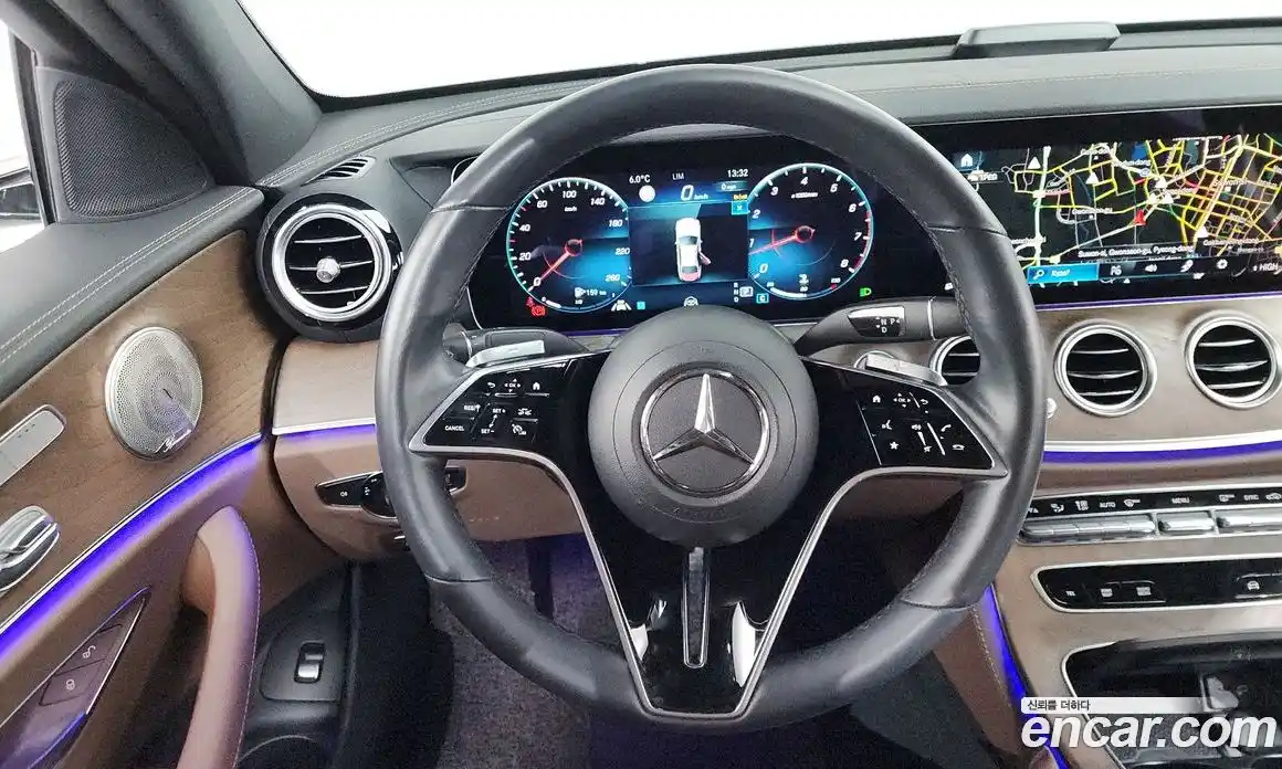 Mercedes-Benz E-Class 2022 2.0 Автомат в Москве № 142296, фото 12