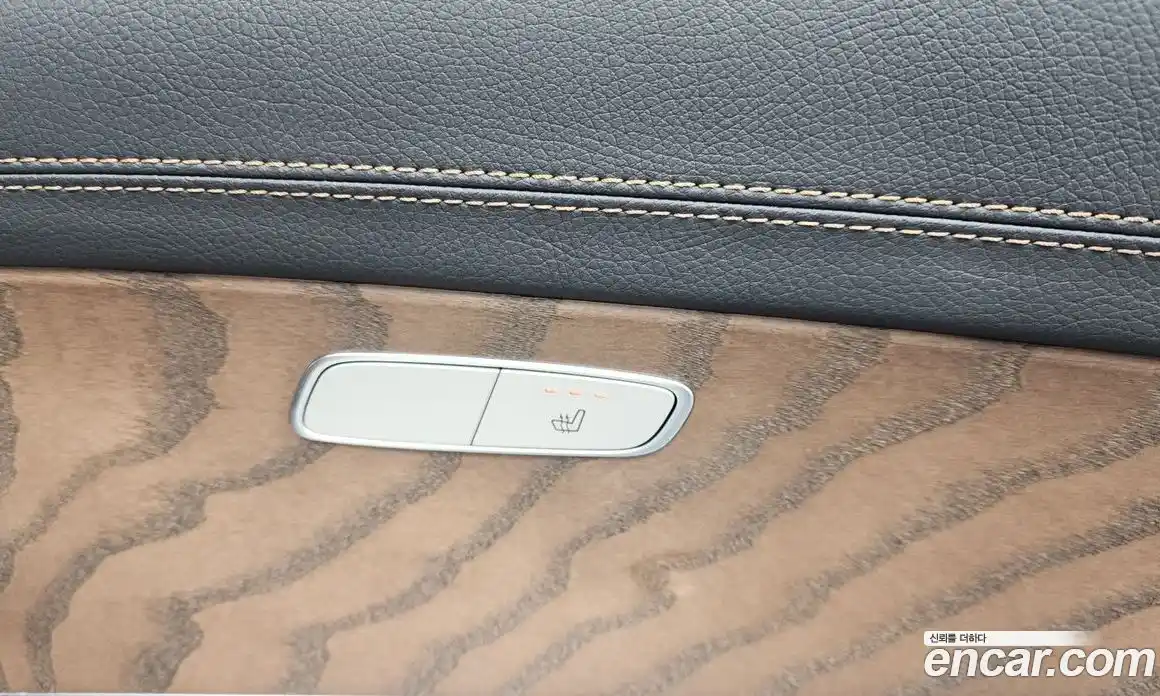 Mercedes-Benz E-Class 2022 2.0 Автомат в Москве № 142296, фото 3