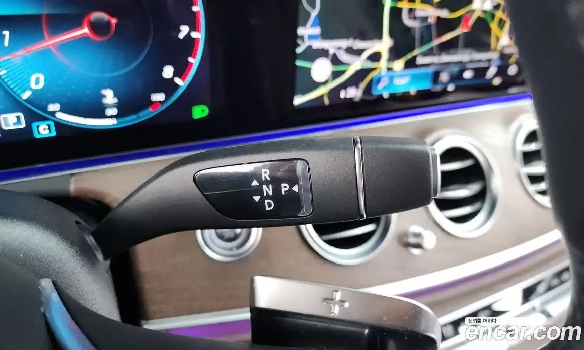 Mercedes-Benz E-Class 2022 2.0 Автомат в Москве № 142296, фото 9