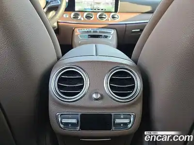 Mercedes-Benz E-Class, 2023