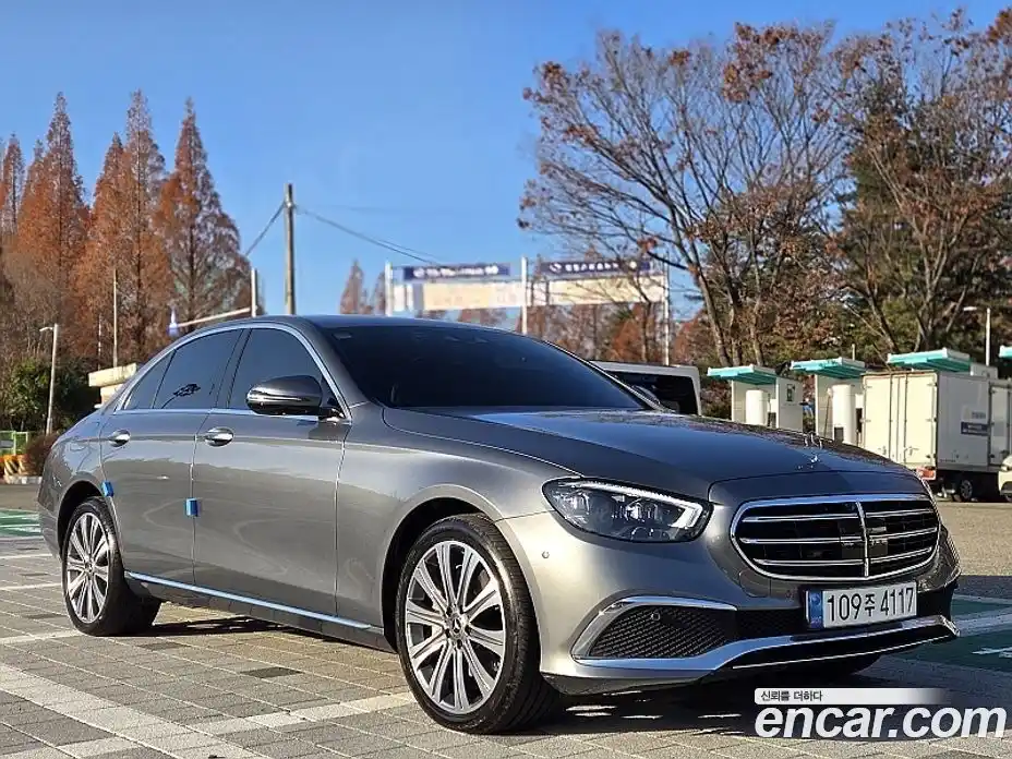 Mercedes-Benz E-Class 2023 2.0 Автомат в Москве № 142913, фото 11