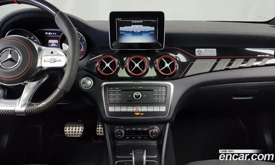 Mercedes-Benz GLA-Class 2019 2.0 Автомат в Москве № 143082, фото 18