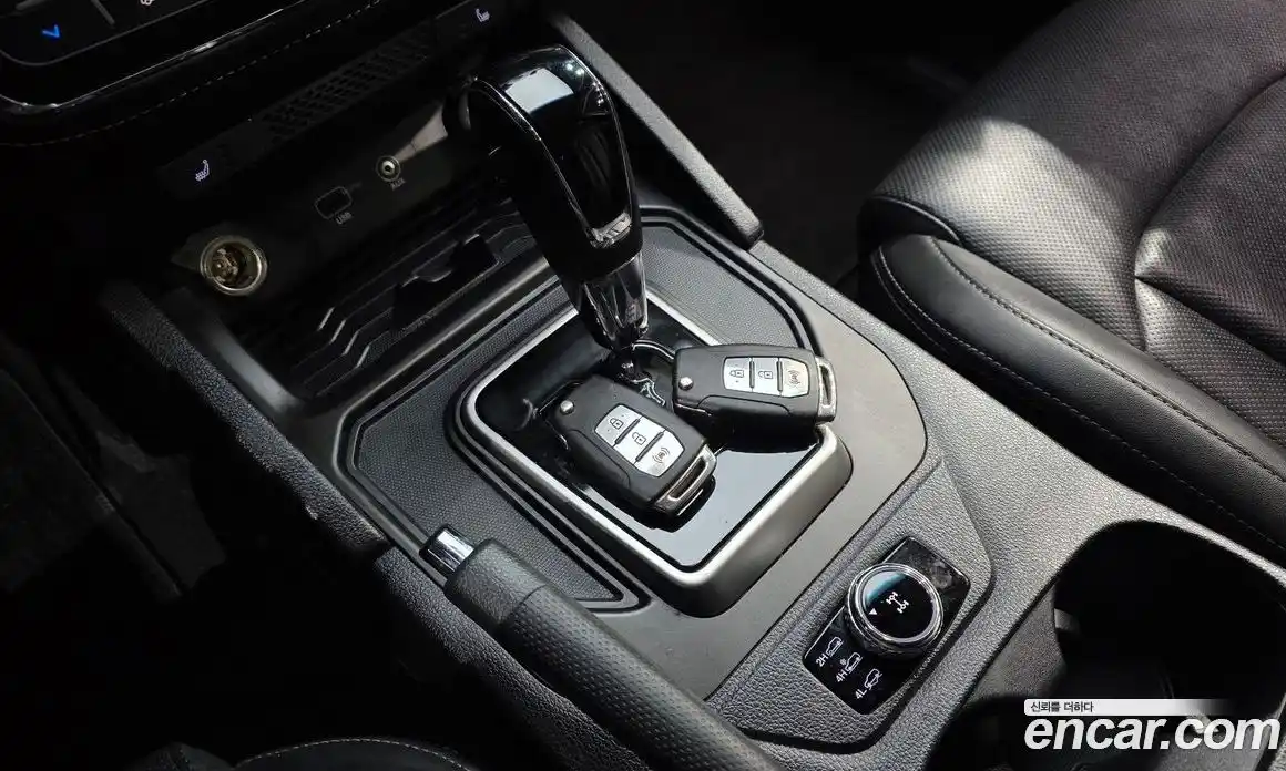 SsangYong Rexton 2018 2.2 Автомат в Москве № 145662, фото 9