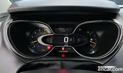 Renault QM3 2015 1.5 Автомат в Москве № 148517, миниатюра 11