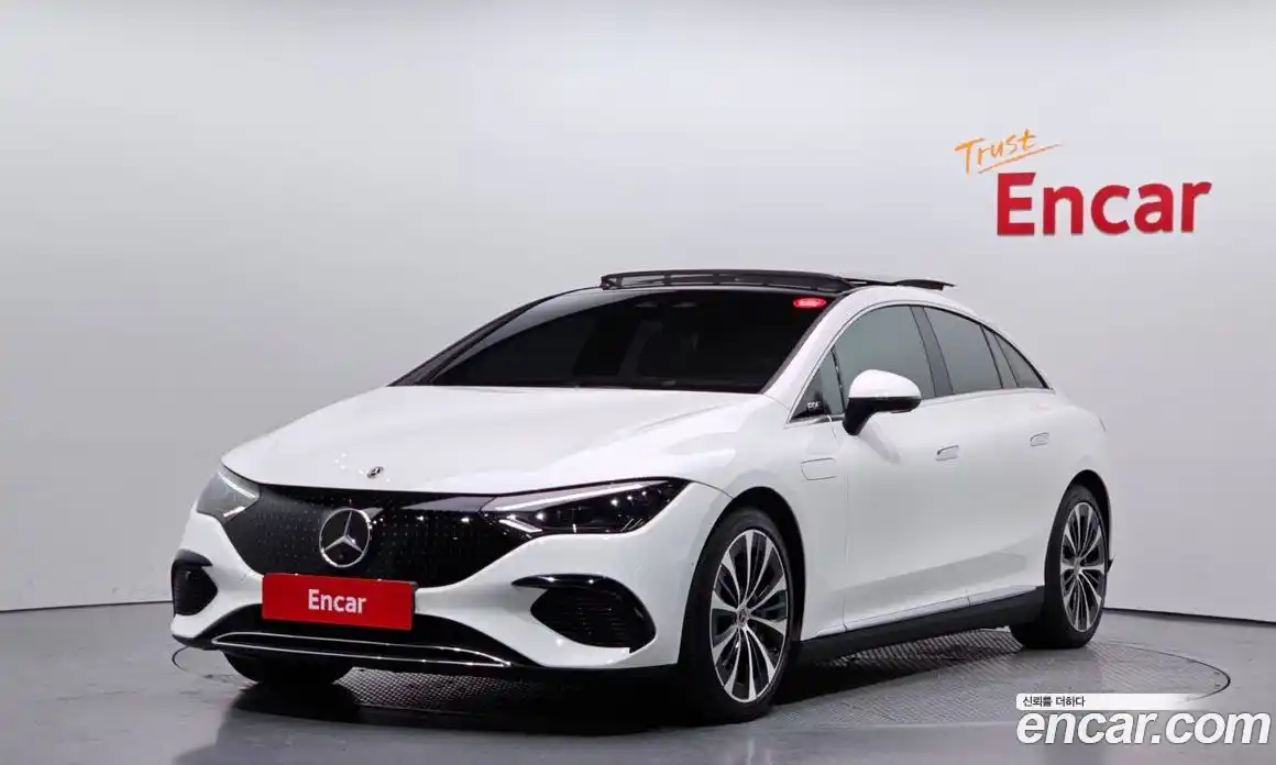 Mercedes-Benz EQE 2023 0.3 Автомат в Москве № 149063, фото 1