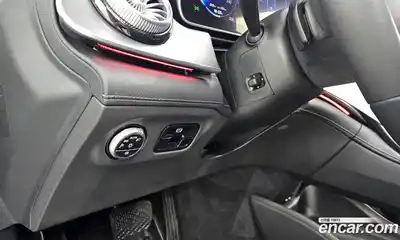 Mercedes-Benz EQE 2023 0.3 Автомат в Москве № 149063, миниатюра 5