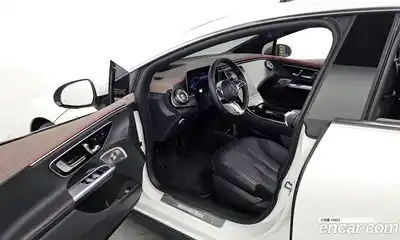Mercedes-Benz EQE 2023 0.3 Автомат в Москве № 149063, миниатюра 6