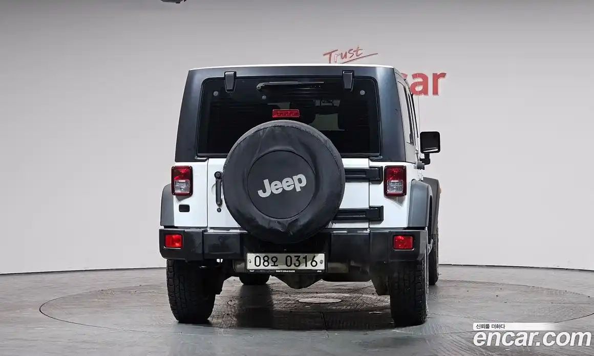 Jeep Wrangler 2016 3.6 Автомат в Москве № 153313, фото 14