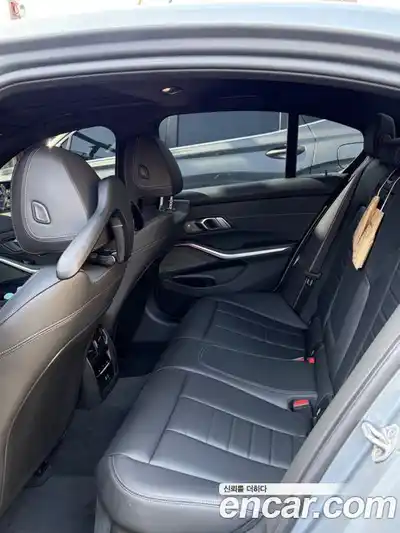 BMW 3-Series 2025 3.0 Автомат в Москве № 153754, миниатюра 7