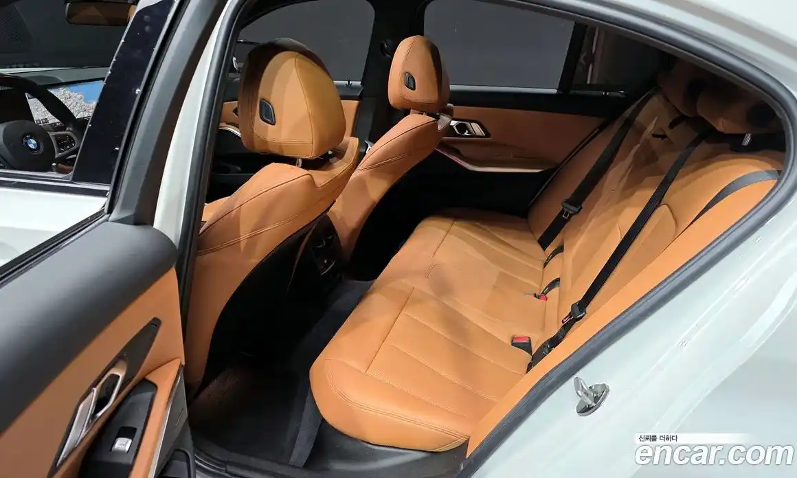 BMW 3-Series 2024 2.0 Автомат в Москве № 155199, фото 12