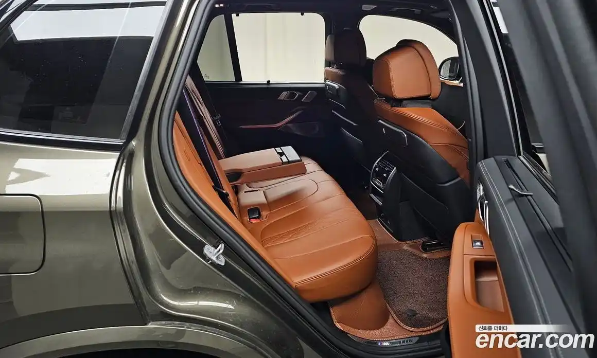 BMW X5 2024 4.4 Автомат в Москве № 157077, фото 7