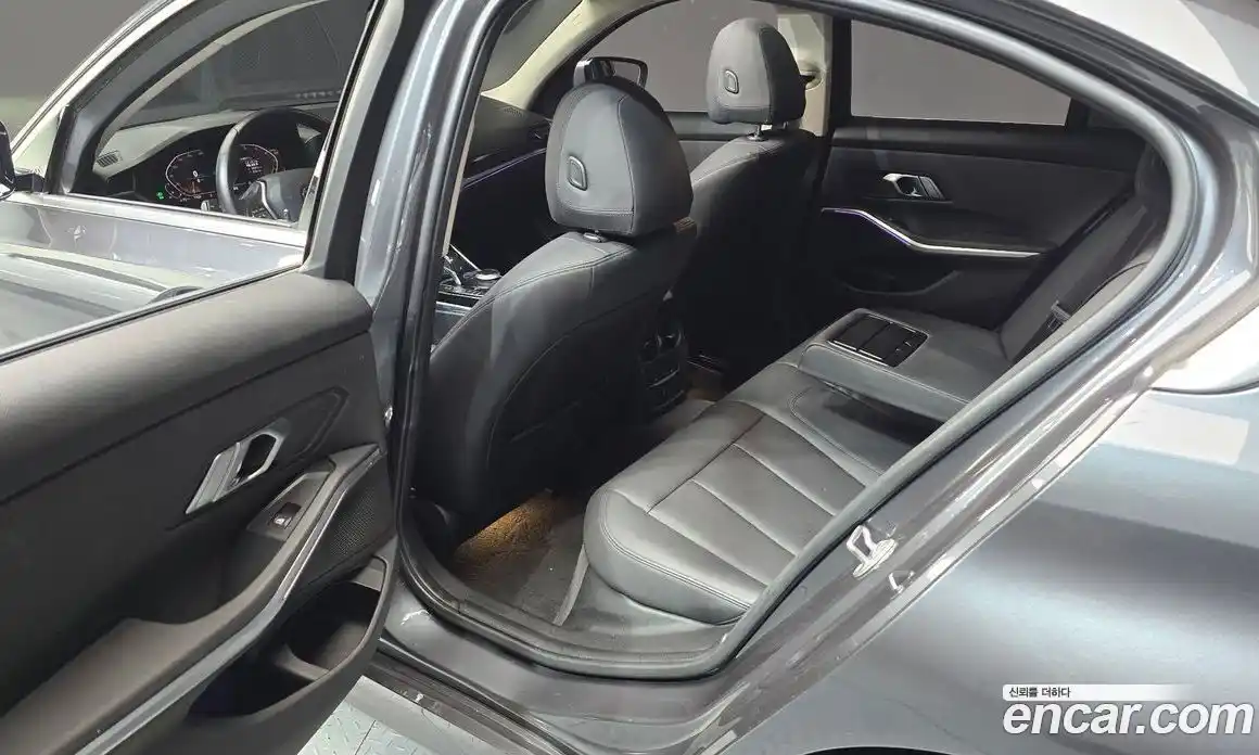 BMW 3-Series 2021 2.0 Автомат в Москве № 158218, фото 14