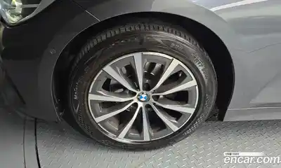 BMW 3-Series 2021 2.0 Автомат в Москве № 158218, миниатюра 3