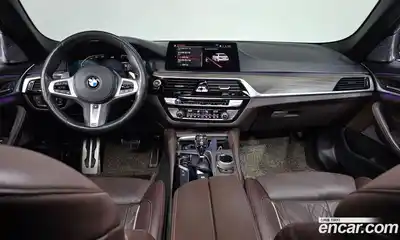 BMW 5-Series, 2020