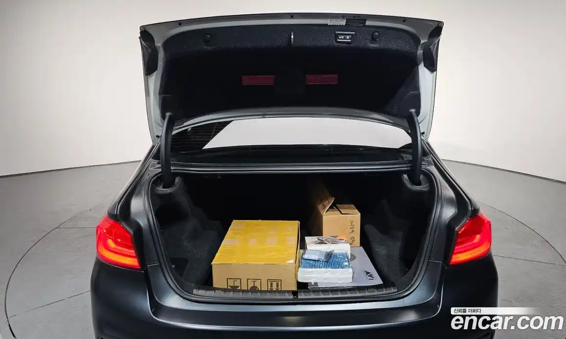 BMW 5-Series 2020 2.0 Автомат в Москве № 158250, фото 16