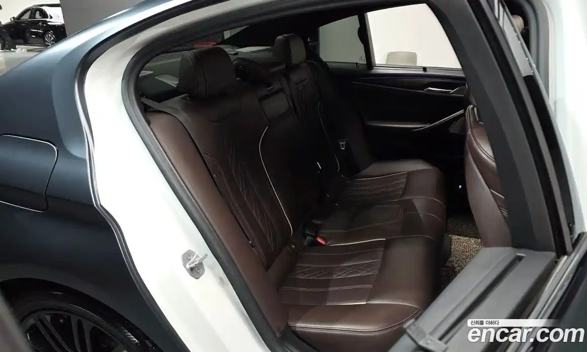 BMW 5-Series 2020 2.0 Автомат в Москве № 158250, фото 3