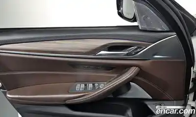 BMW 5-Series 2020 2.0 Автомат в Москве № 158250, миниатюра 7