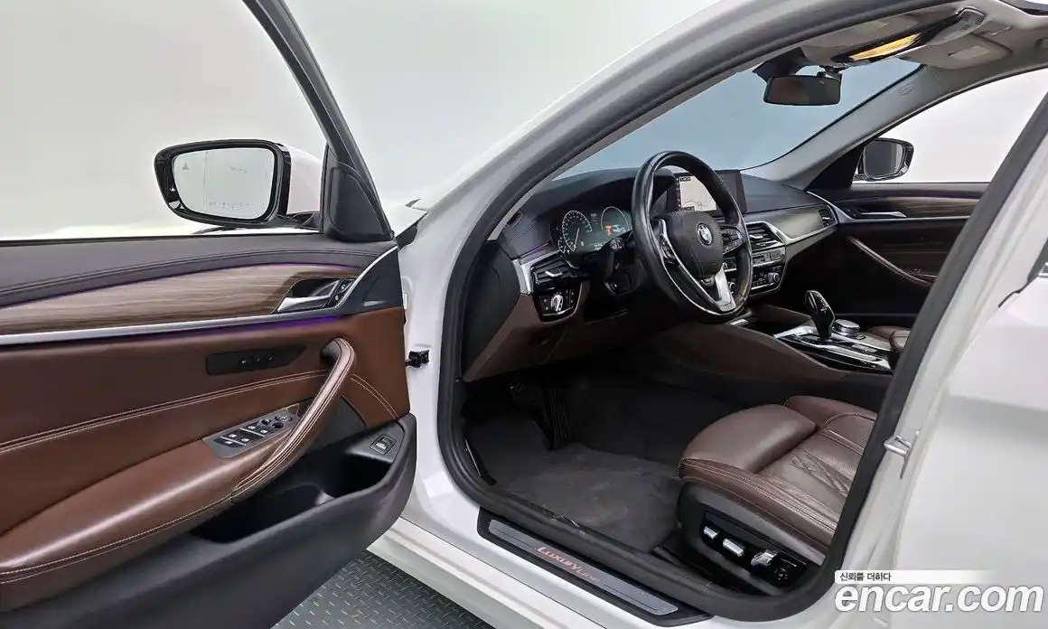 BMW 5-Series 2019 2.0 Автомат в Москве № 158443, фото 20