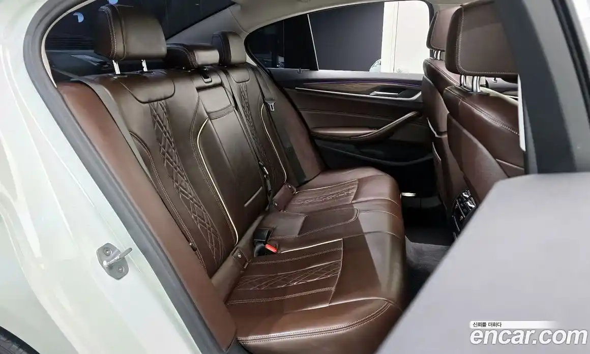 BMW 5-Series 2019 2.0 Автомат в Москве № 158443, фото 2